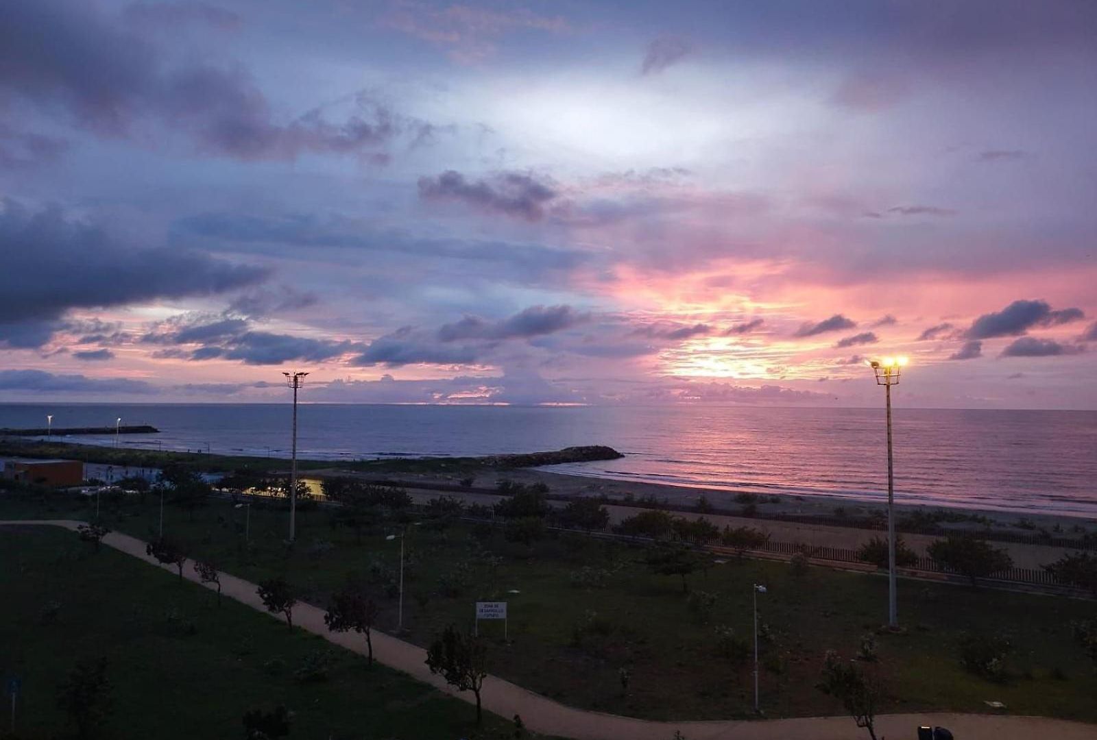 Cartagena Beach Resort *