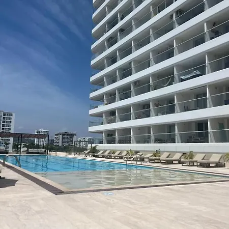 Cartagena Beach Resort