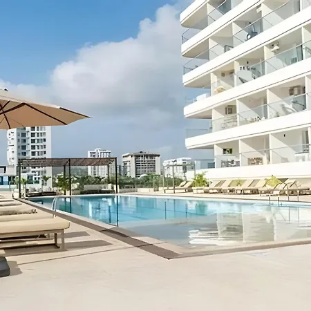 Cartagena Beach Resort *